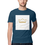 Royal Prince — Regular Unisex T-shirt in Navy — model