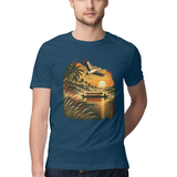 Golden Backwater — Regular Unisex T-shirt in Navy — model