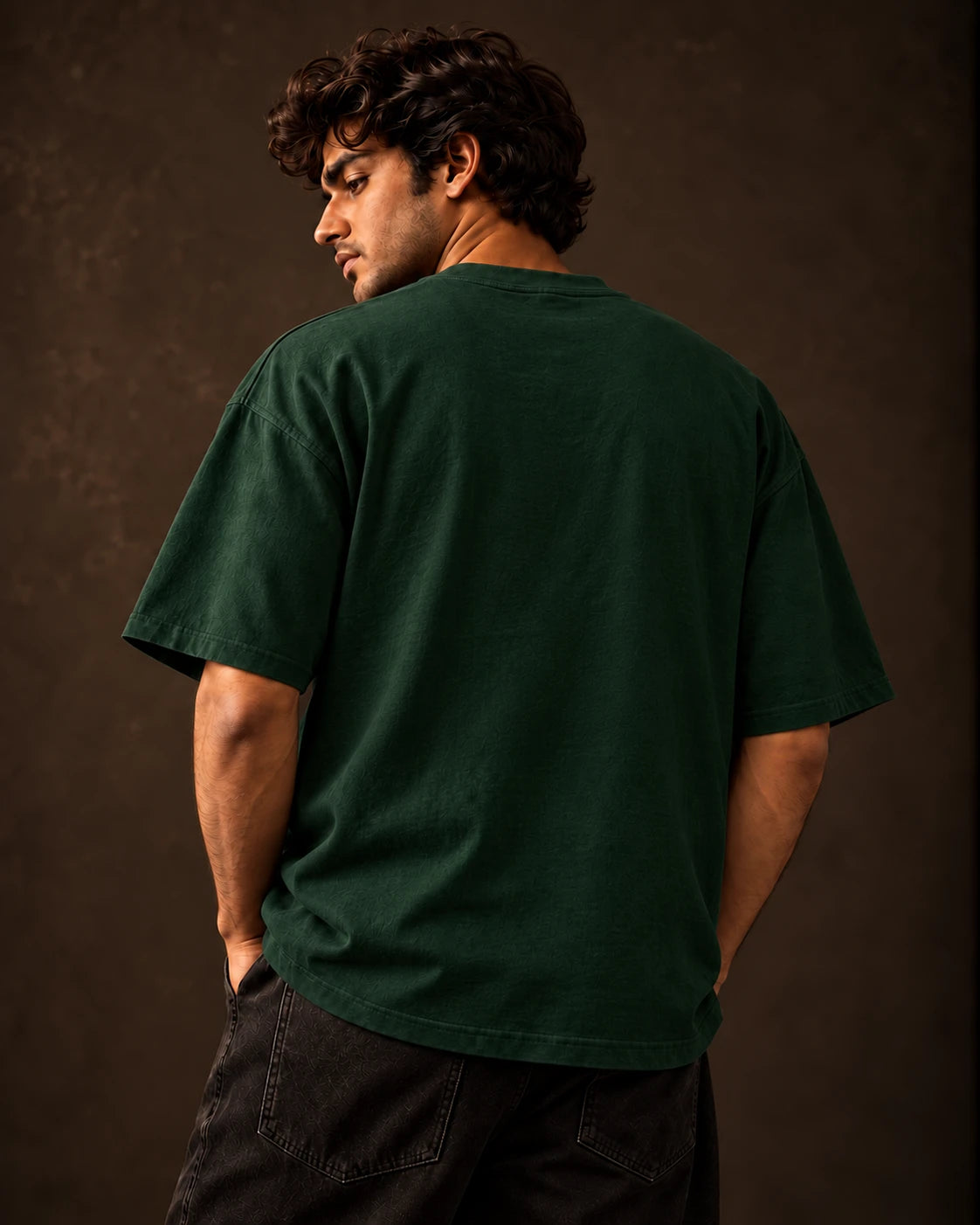 Model wearing the Men's Plain Oversized T-shirt